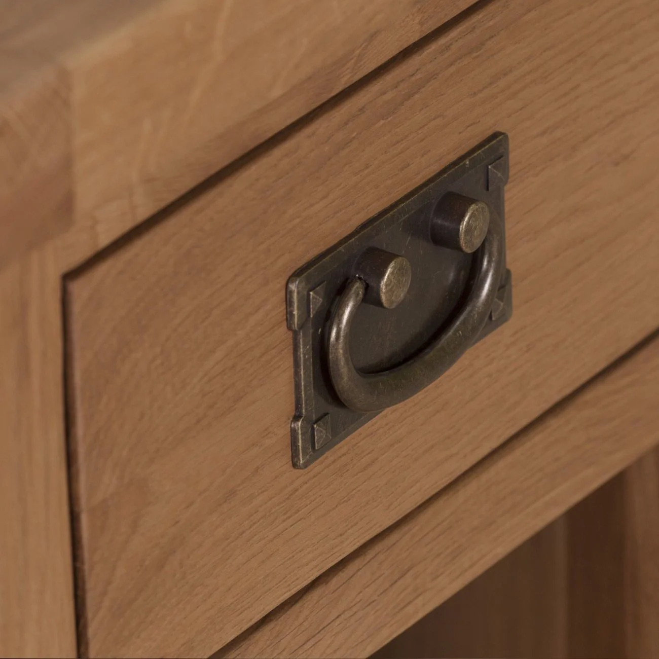 Cambridge Oak 2 Door 2 Drawer Sideboard - Image 6