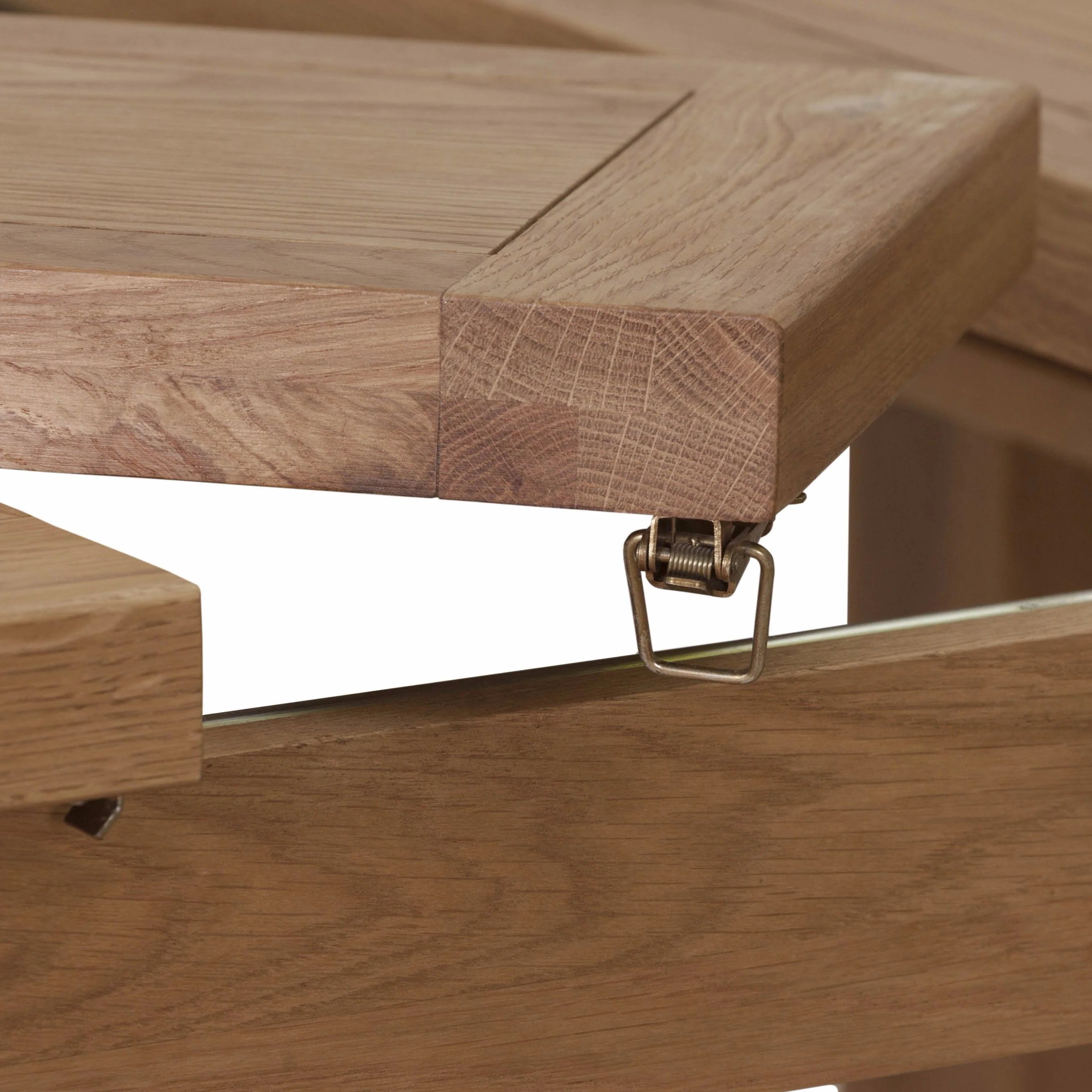 Cambridge Oak Medium Extending Dining Table (1.4 m-1.8 m) - Image 7
