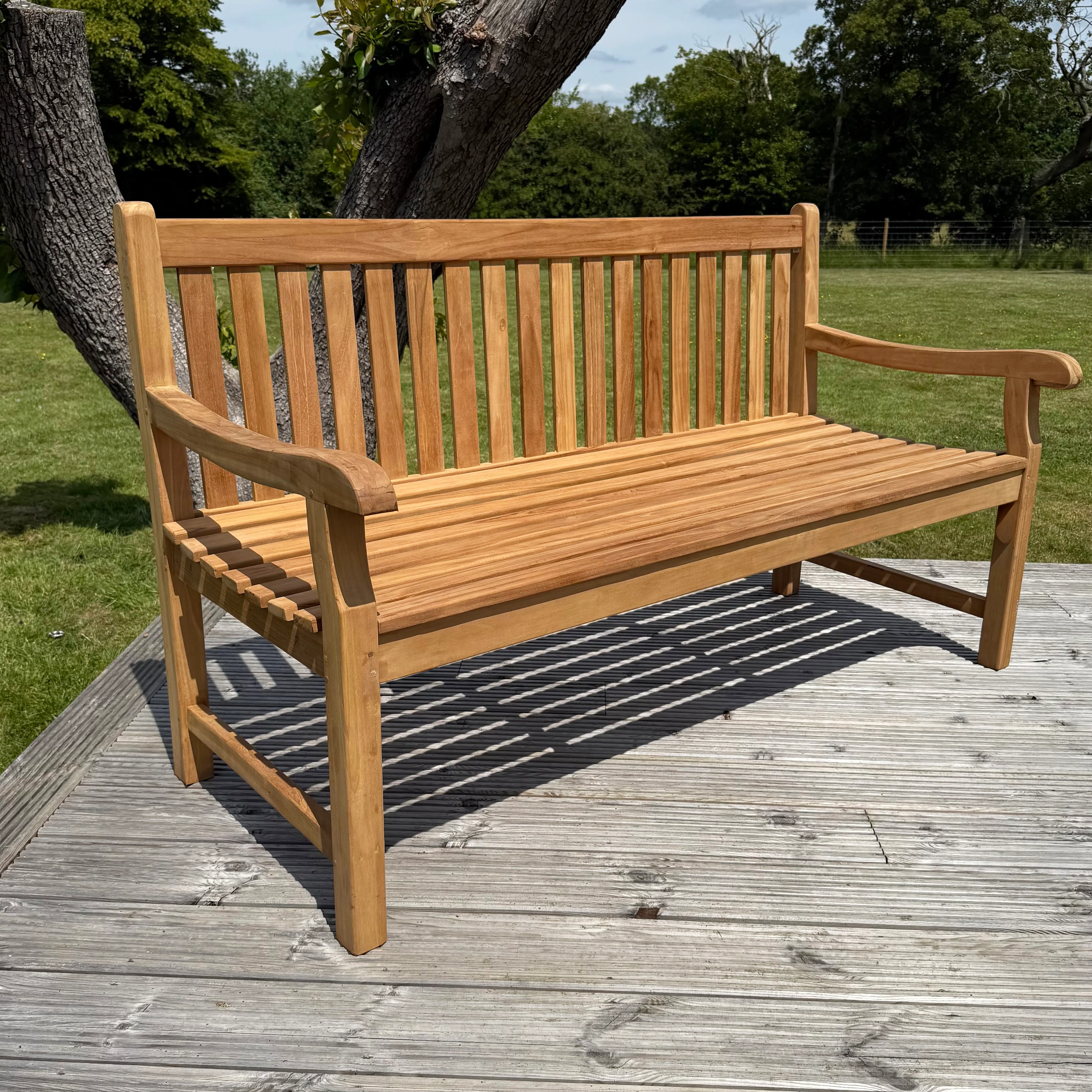 Hampton Large Teak Classic Garden Bench With Cushion - Image 3