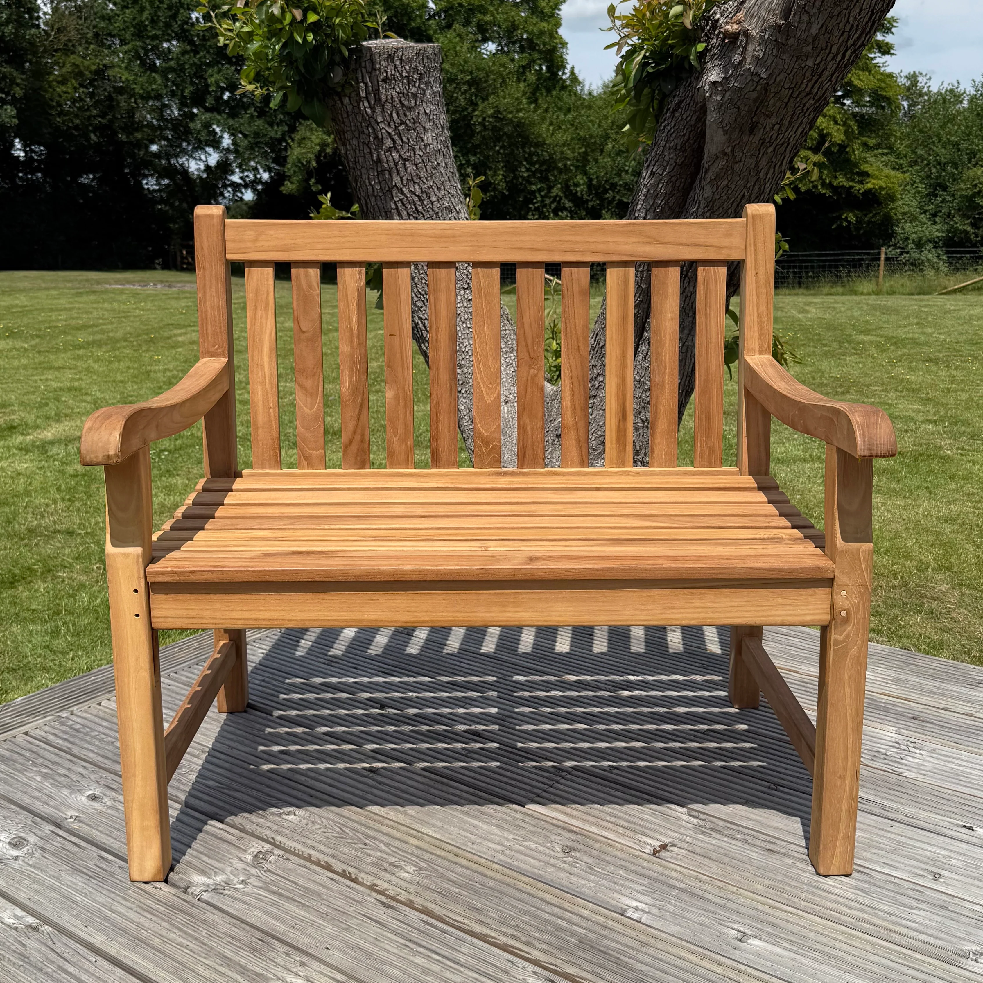 Hampton Small Teak Classic Garden Bench With Cushion - Image 3