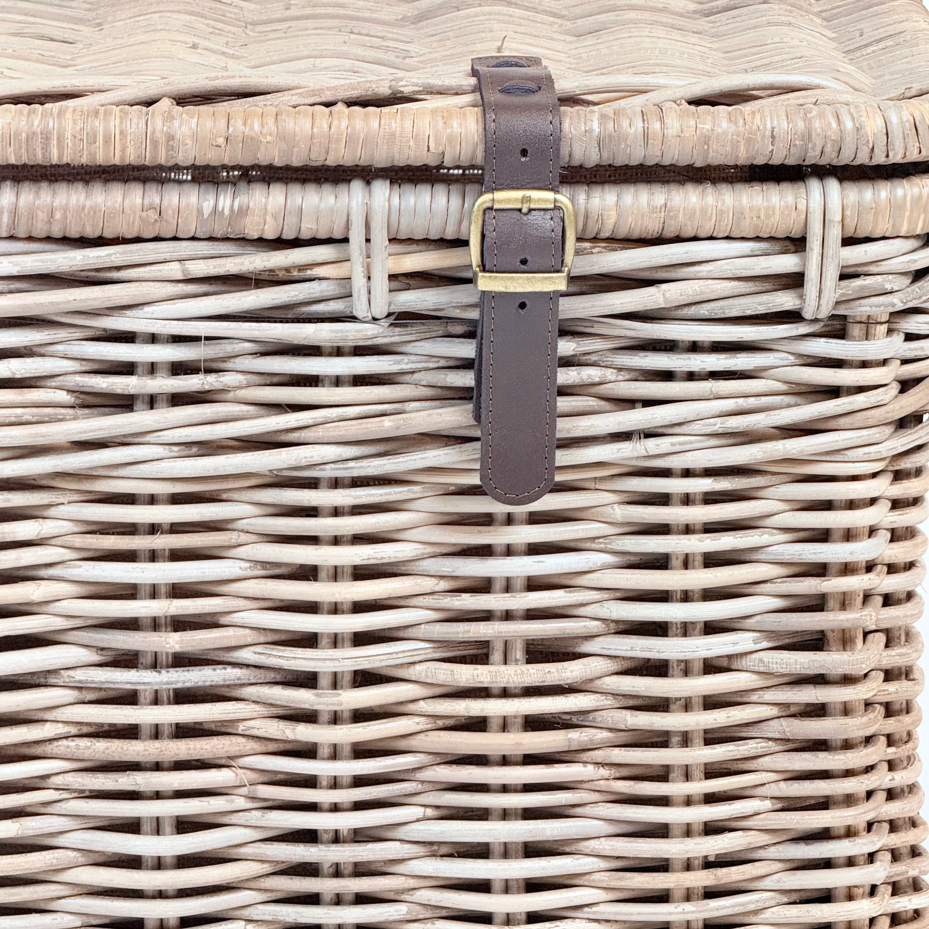 Rectangular Rattan Storage Trunk | Large - Image 5